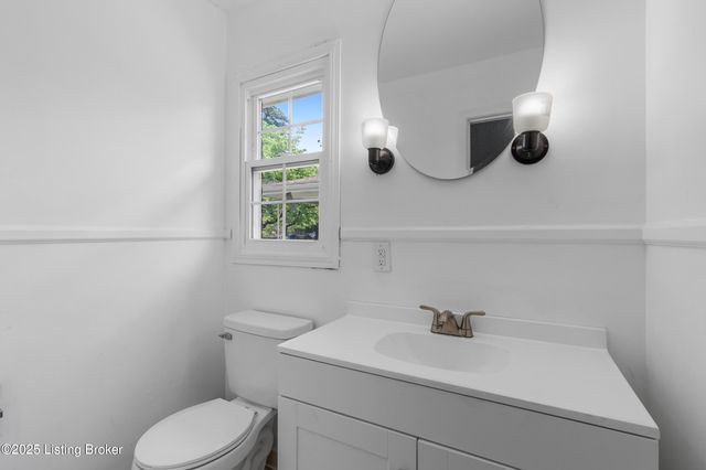 6206 Tabor Dr, Louisville, KY 40218