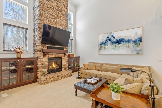 7182 Breton Woods Court, Texas Twp, MI 49009