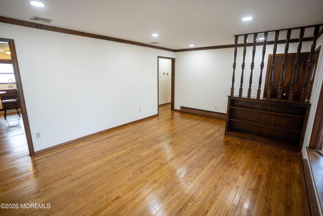 34 Douglas Street, Sayreville, NJ 08872