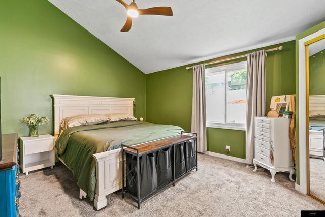 12941 Crown Point Avenue, Omaha, NE 68164