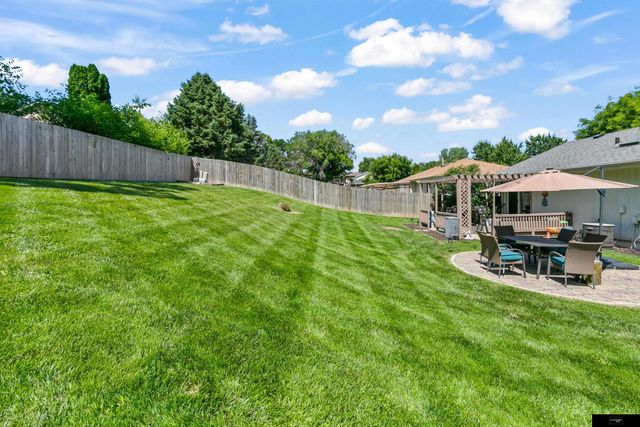 12941 Crown Point Avenue, Omaha, NE 68164