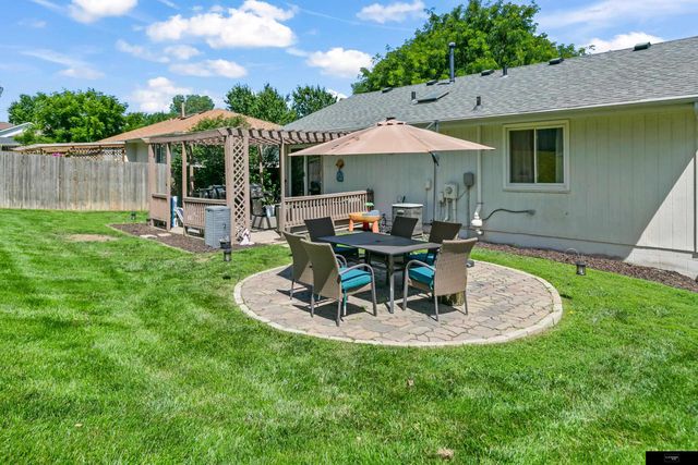 12941 Crown Point Avenue, Omaha, NE 68164