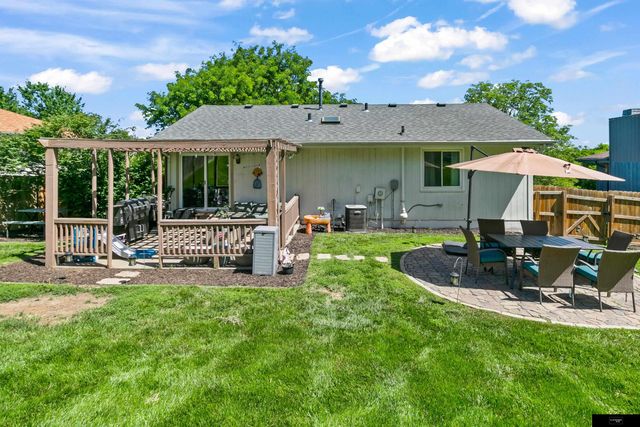 12941 Crown Point Avenue, Omaha, NE 68164