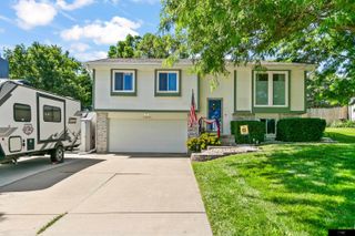12941 Crown Point Avenue, Omaha, NE 68164