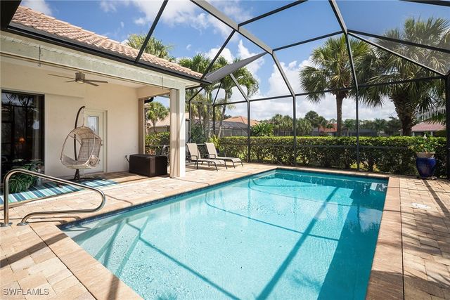 10304 Wishing Stone CT, Bonita Springs, FL 34135