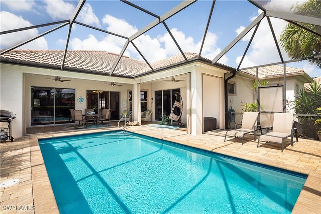 10304 Wishing Stone CT, Bonita Springs, FL 34135