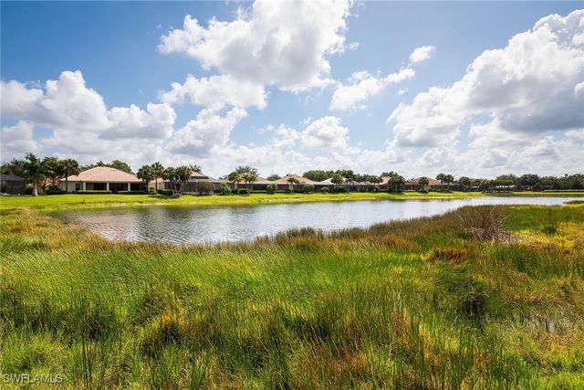 10304 Wishing Stone CT, Bonita Springs, FL 34135