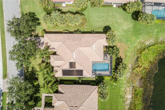 10304 Wishing Stone CT, Bonita Springs, FL 34135