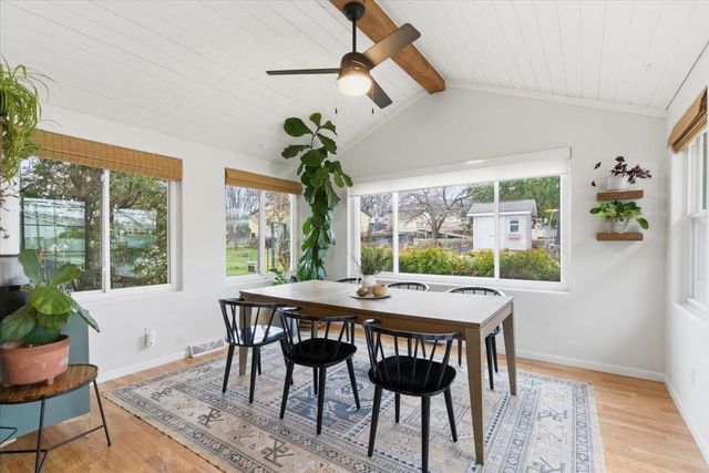 127 Thomson Lane, Oregon, WI 53575