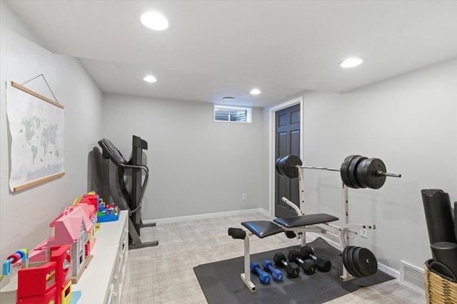 127 Thomson Lane, Oregon, WI 53575