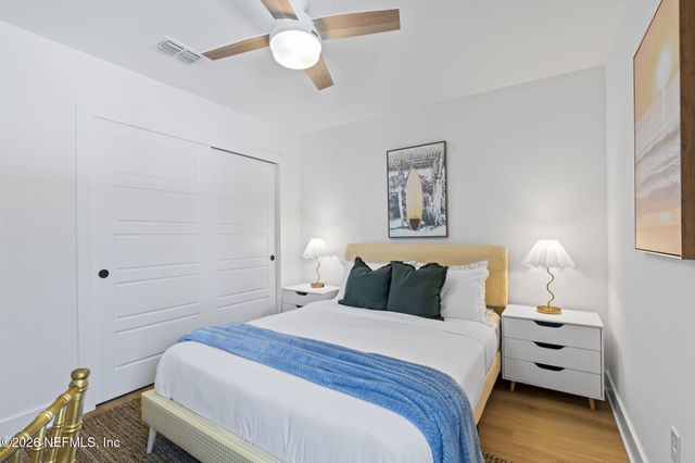 925 2ND Avenue S, Jacksonville Beach, FL 32250