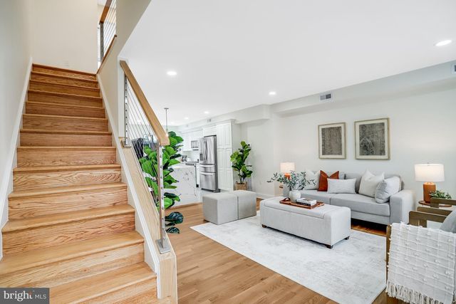 720 DECATUR ST NE, Washington, DC 20017