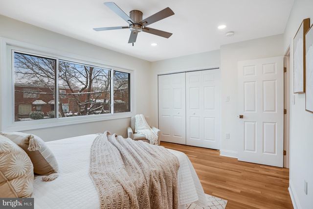 720 DECATUR ST NE, Washington, DC 20017