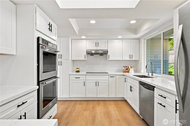 17219 NE 16th Place, Bellevue, WA 98008