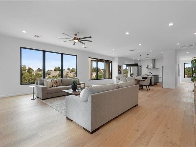 19 Anasazi Trail, Sandia Park, NM 87047