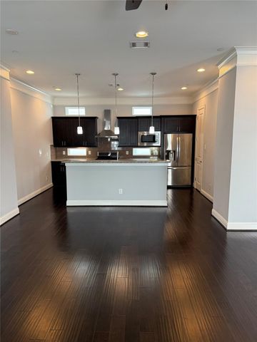 2522 Hutchins Street, Houston, TX 77004