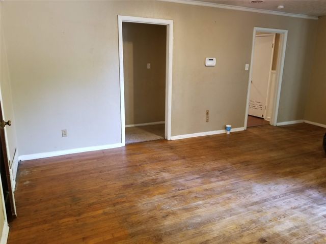 5400 Purington Avenue, Fort Worth, TX 76112