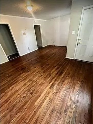 5400 Purington Avenue, Fort Worth, TX 76112