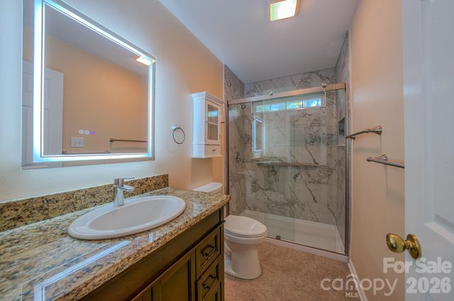 102 Forest Lake Drive, Asheville, NC 28803