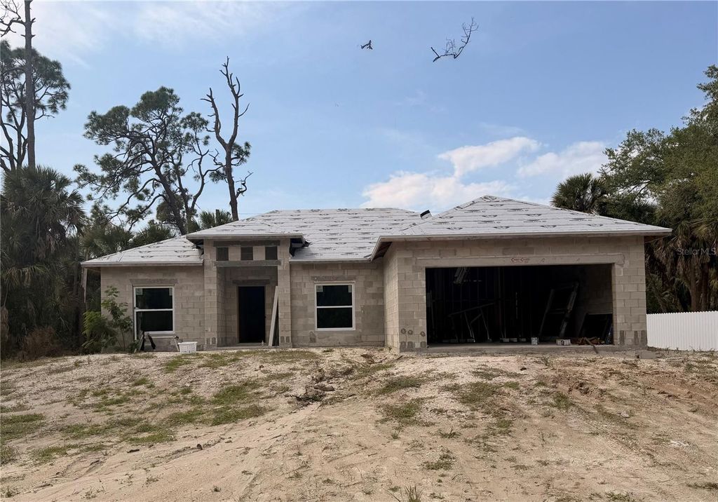 Image 3 of property listing at 175 TROUTDALE STREET, Port Charlotte, FL 33954