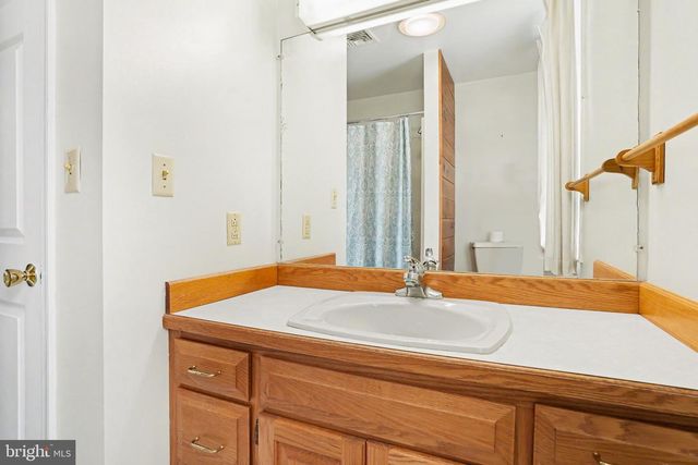 9 E MAIN STREET, Newville, PA 17241