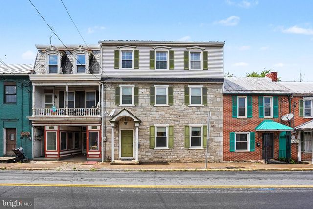 9 E MAIN STREET, Newville, PA 17241