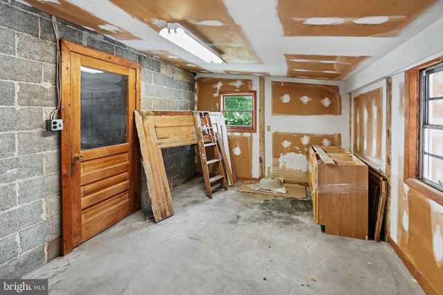9 E MAIN STREET, Newville, PA 17241