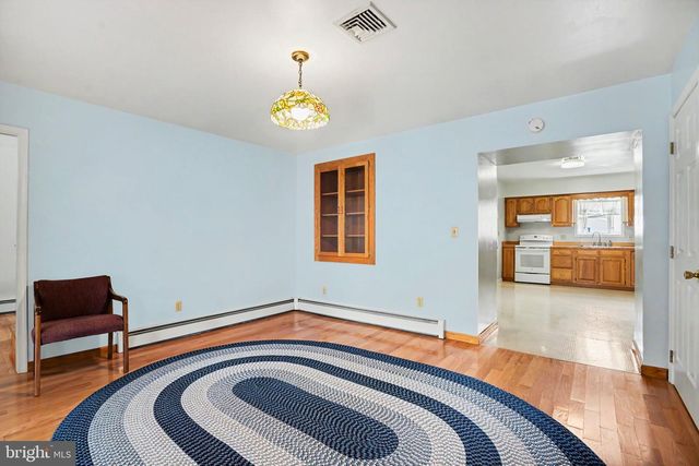 9 E MAIN STREET, Newville, PA 17241