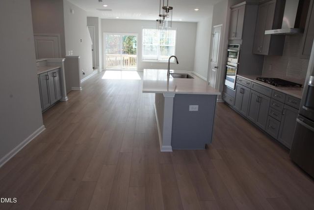 2709 Hunter Woods Drive, Apex, NC 27502