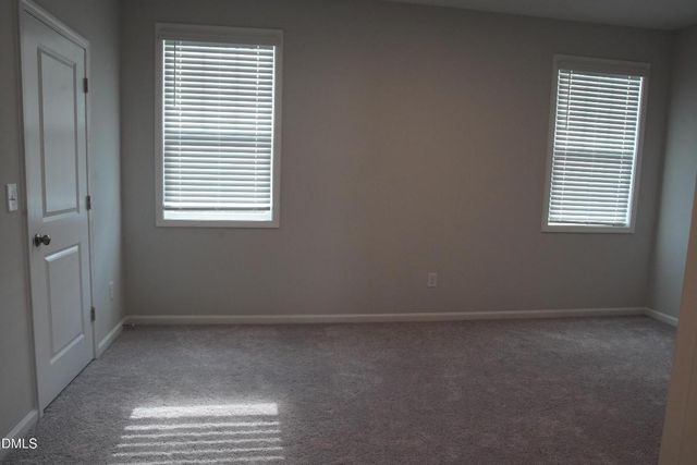 2709 Hunter Woods Drive, Apex, NC 27502