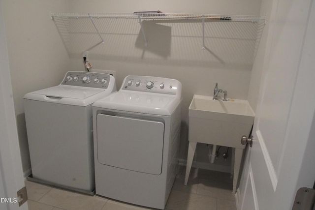 2709 Hunter Woods Drive, Apex, NC 27502