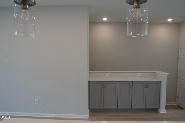 2709 Hunter Woods Drive, Apex, NC 27502