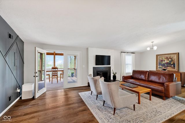 11573 Creek Side Lane, Carmel, IN 46033