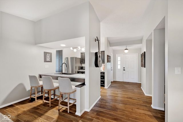 11573 Creek Side Lane, Carmel, IN 46033