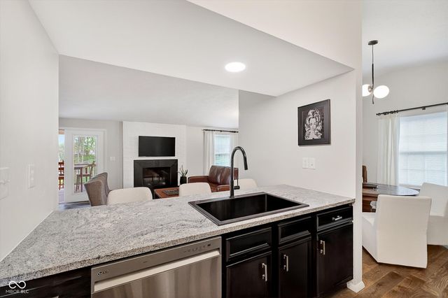 11573 Creek Side Lane, Carmel, IN 46033