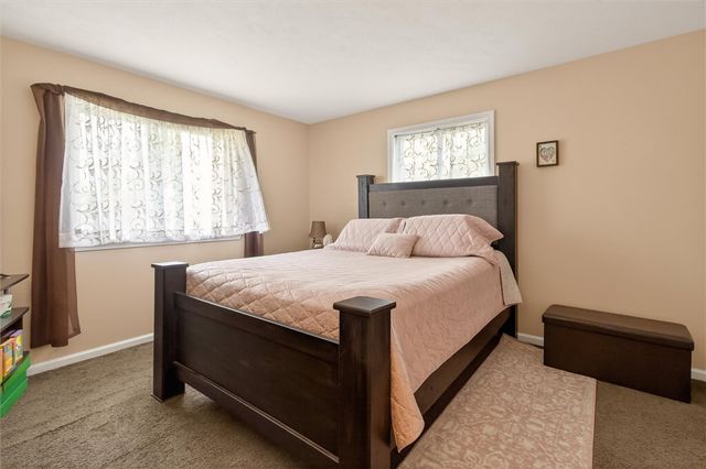 2 Bryn Mawr Road, Gates, NY 14624