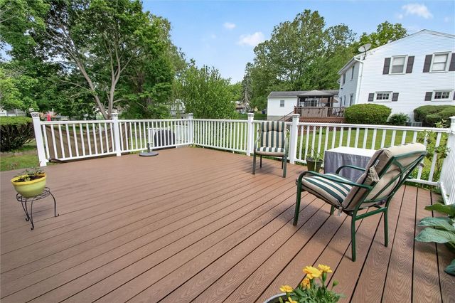 2 Bryn Mawr Road, Gates, NY 14624