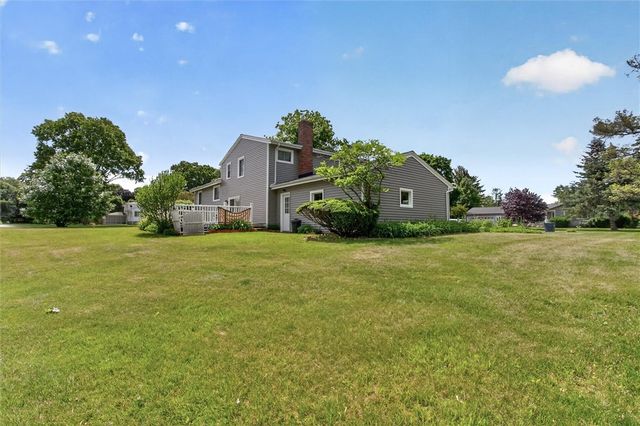 2 Bryn Mawr Road, Gates, NY 14624