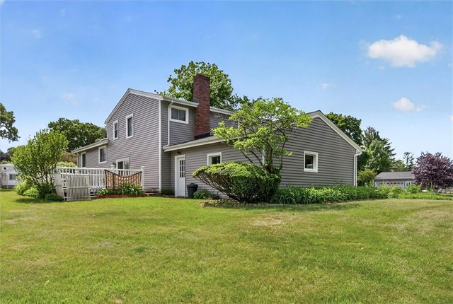 2 Bryn Mawr Road, Gates, NY 14624