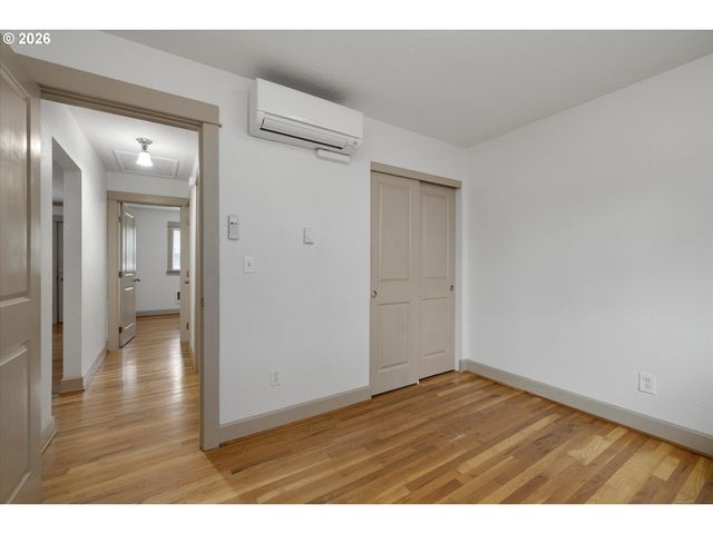 9334 N LOMBARD St 9, Portland, OR 97203
