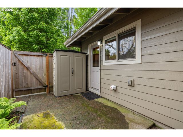9334 N LOMBARD St 9, Portland, OR 97203