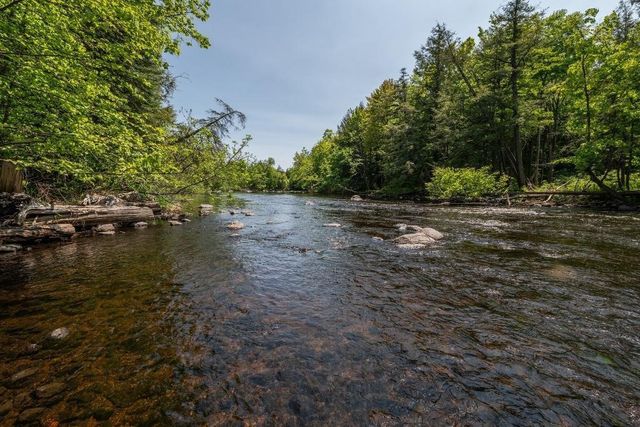 N12203 BEAR CAVE ROAD, Athelstane, WI 54104