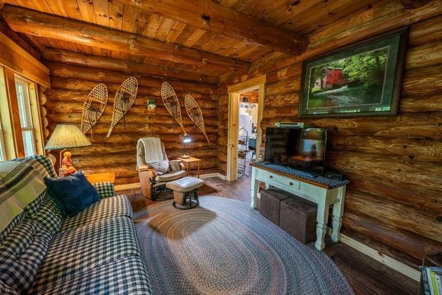 N12203 BEAR CAVE ROAD, Athelstane, WI 54104