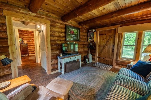 N12203 BEAR CAVE ROAD, Athelstane, WI 54104