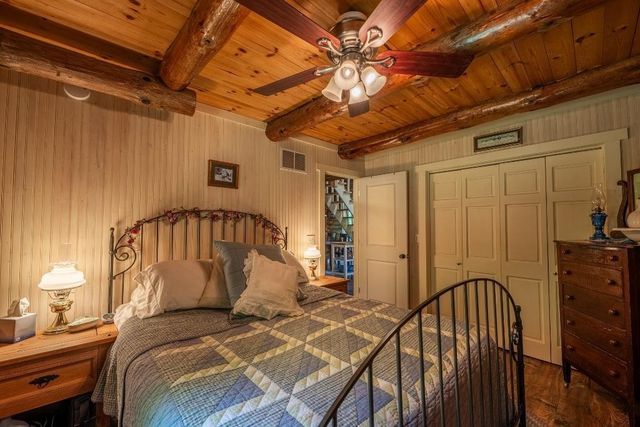 N12203 BEAR CAVE ROAD, Athelstane, WI 54104