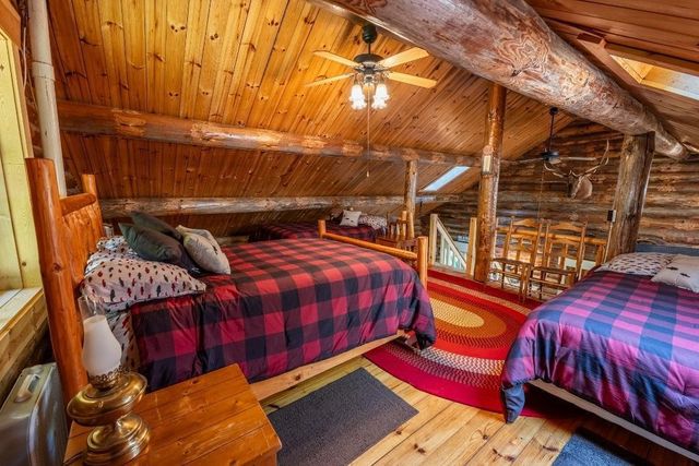 N12203 BEAR CAVE ROAD, Athelstane, WI 54104