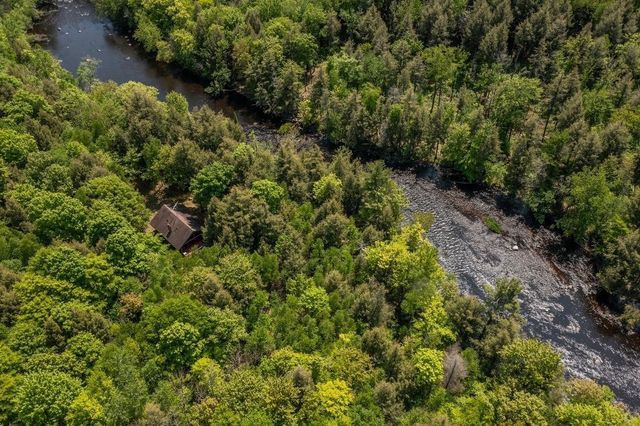 N12203 BEAR CAVE ROAD, Athelstane, WI 54104