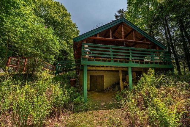 N12203 BEAR CAVE ROAD, Athelstane, WI 54104