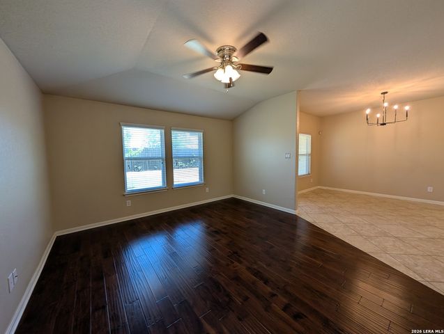 1337 LAUREN ST, New Braunfels, TX 78130