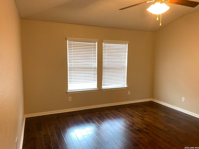 1337 LAUREN ST, New Braunfels, TX 78130
